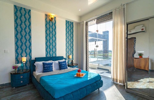 Dudu Villa | StayVista at The Urban Arcade