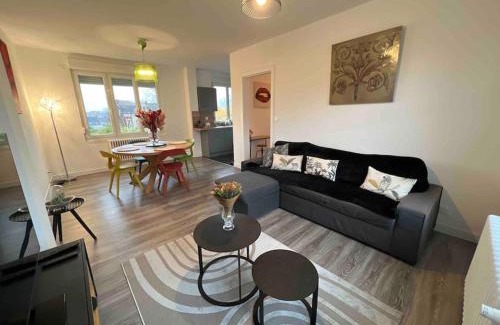 Valenciennes Apartment | « stef one « centre ville 2 chambres 3 voyageurs