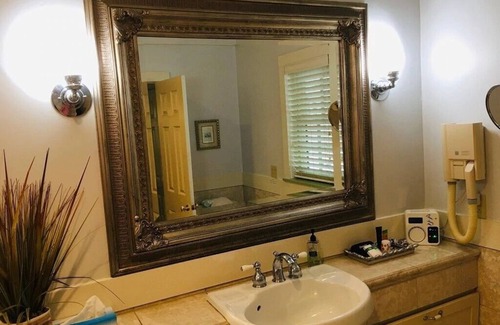 Steinhatchee Resort | Steinhatchee Landing Resort-Eleven Eleven #23-Dog Friendly-*THIRD NIGHT FREE*