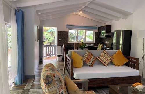 Anse La Mouche Apartment | Stephna Residence