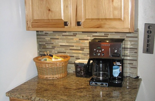 Allenspark Cabin | Steps away from Wild Basin:RMNP- 2-bdrm cabin perfect for adventure or relaxing!