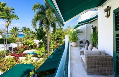Mullins House | Steps from Mullins Beach 4 bed townhouse