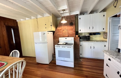 Cedar Bushes Cottage | Steps from the beach, charming cottage Plymouth Ma