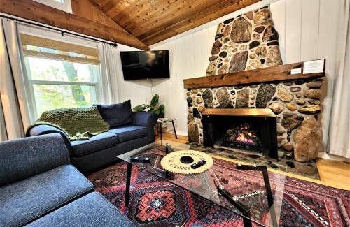 Traverse City Ski Chalet | Steps to Beach-Hot Tub-Fireplace-Northern Original