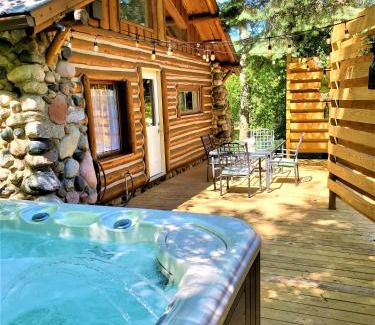 Traverse City Ski Chalet | Steps to Beach-Hot Tub-Fireplace-Northern Original