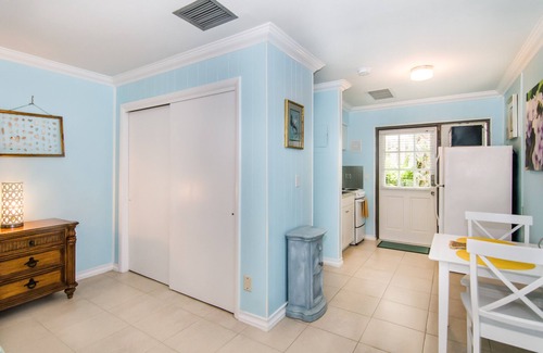 Juno Beach House | Steps to Beach, Private Boutique Bungalow