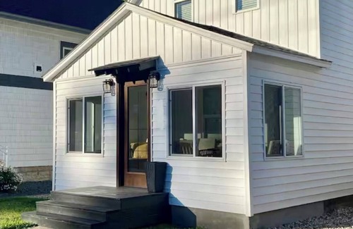 Clear Lake House | Steps to Lake, Park, & Surf Ballroom! Just 1 block to the water!