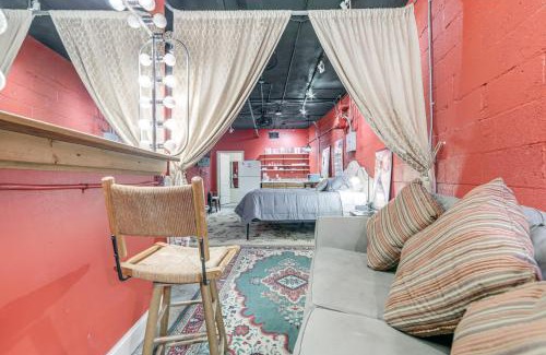 Waynesville Apartment | Steps to Main St Theater Studio in Waynesville!