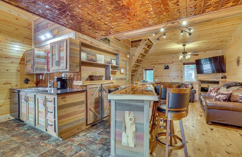 Pepin Apartment | Steps to Marina & Beach: Couple’s Cottage in Pepin