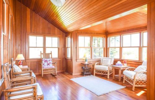 East Orleans House | Steps to Nauset Beach Private Yard