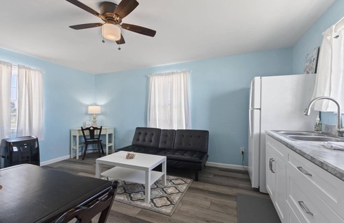 Painters Hill Cottage | Steps to Quiet Beach | Quarter Deck S Cottage | Flagler Beach | Lovely Beachside Location