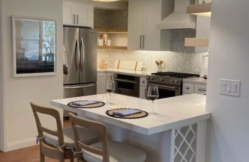 Carlsbad House | Steps to the sand & cool Pacific Ocean Upgraded