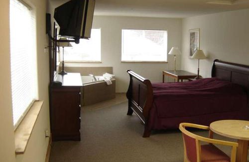Gold Bar Hotel | Stevens Pass Motel
