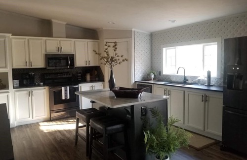 Kingston House | Stevie B's Texoma Retreat