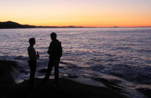Galiano House | Sticks and Stones Cottage-Arbutus Grove