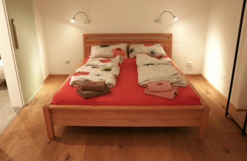 Kraiburg Apartment | Stilvolle Wohnung auf 50 m² mit Parkplatz und WiFi