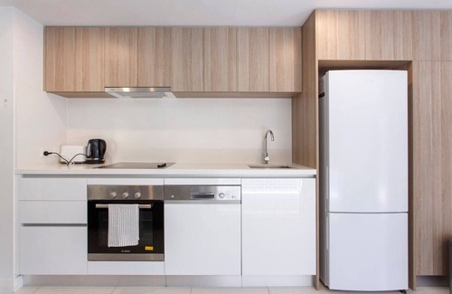 Yokine Apartment | Stirling Apartment 1- Modern Central Apartment