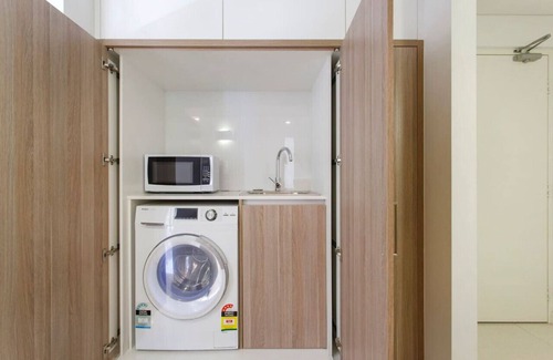 Yokine Apartment | Stirling Apartment 1- Modern Central Apartment