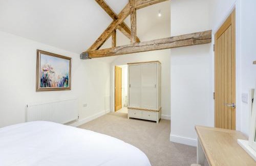 Felton House | Stirrup - Uk47946