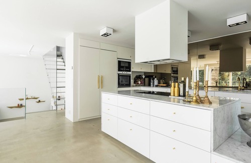 Saltsjo Boo Villa | Stockholm Archipelago Villa