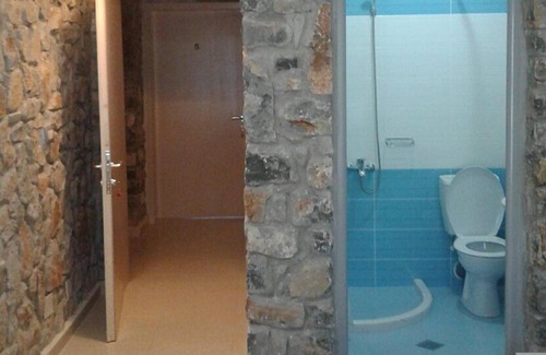 Udenisht Hotel | Stone Dream 2