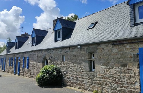 Plufur Cottage | Stone house 10 minutes from the beach