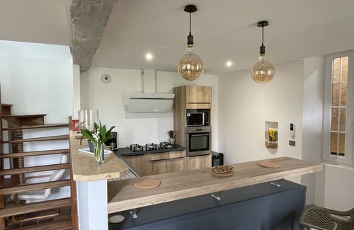 Allez-et-Cazeneuve House | Stone house in the countryside, pets welcome