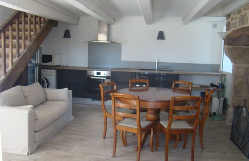 Feniers House | STONE HOUSE RENOVATED WITH TASTE WITH TENNIS IN A HAVEN OF PEACE