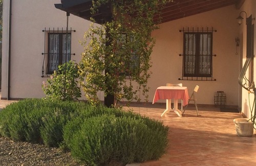 Montabone House | Stone house with large garden, terrace and vineyard. No vis-à-vis.