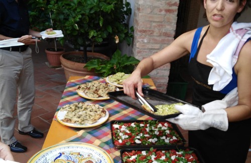 Teverina di Cortona Apartment | Stone House With Pool And Barbecue, Overlooking Perugia And Assisi Close To Trek