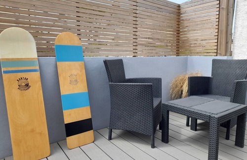 Bude Apartment | Stone's Throw Apartment - 3 min walk to the beach Bude Cornwall