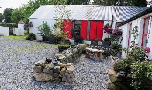 Castlewellan Ski Chalet | Stone Wall Cottage