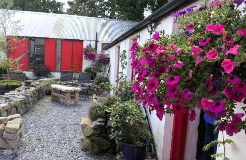 Castlewellan Ski Chalet | Stone Wall Cottage