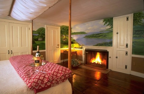 Ledyard Bed & Breakfast | Stonecroft Country Inn