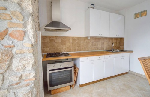 Zaostrog House | STONEHOUSE WITH ORGANIC GARDEN, SEEVIEW