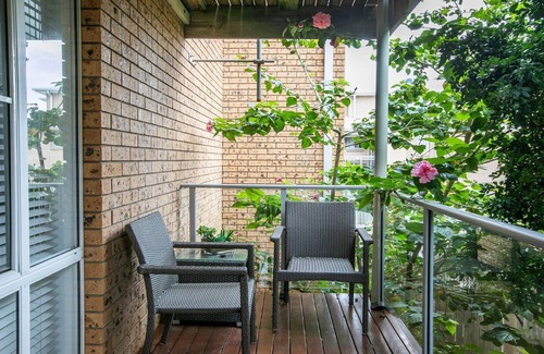 Copacabana House | Stones throw to Copacabana Beach