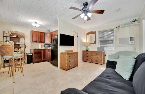 Independence Square Apartment | Stones Throw Beachside Bungalow 2 AT THE Beach
