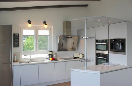 Murwik House | Strandfrieden - fireplace, sauna, washing machine, 2 terraces, garden furniture, garden