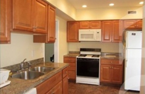 Strathmere House | Strathmere Beach Block Rental.Pet Friendly! Contact owner for details on pets.