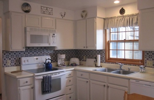 Bandon Cottage | Strawberry Point A New England Style Cottage With Ocean View