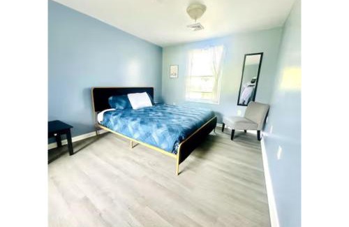 Warfordsburg House | Streamside Haven at 70 Acres Valley Retreat