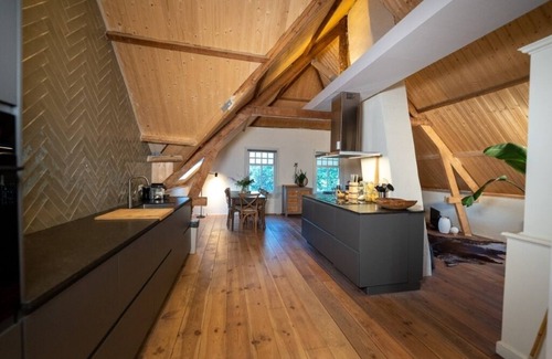 Neede Other | Stroeckmanhoeve: The Loft