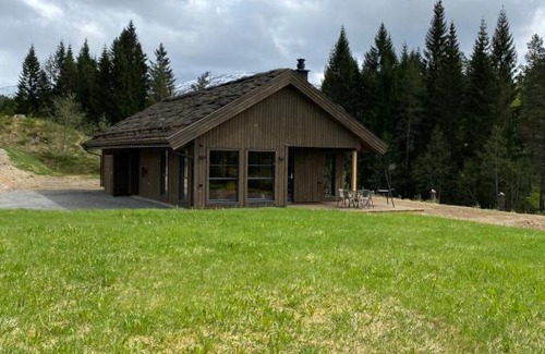 Stryn House | Stryn Mountain Lodge