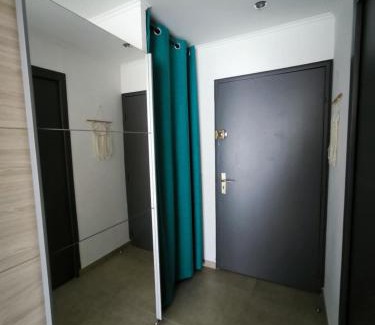 La Grande-Motte Apartment | Studio à 2 minutes de la plage
