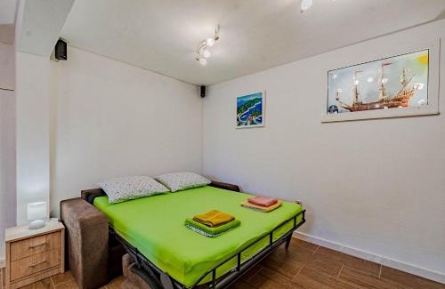 Cove Tri Zala (Zrnovo) Apartment | STUDIO 2
