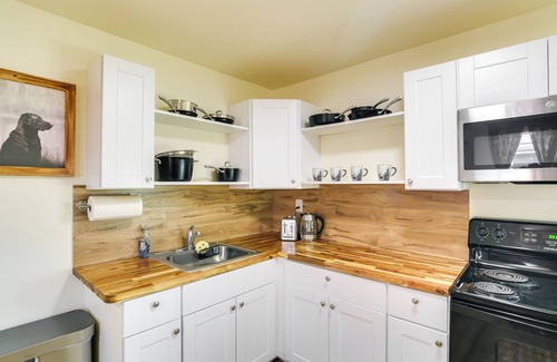 Honcut Apartment | Studio 2 Mi to Feather River: Bring Your Pet!