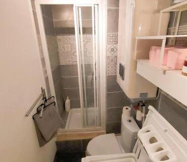 Carnon-Plage Apartment | Studio 2min de la plage et parking privé