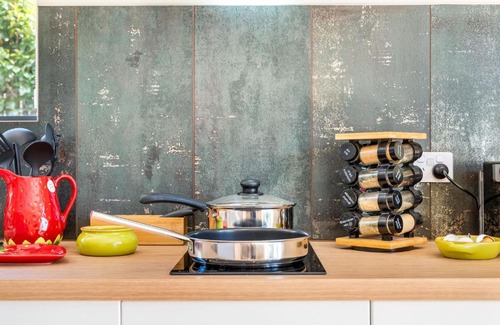 Acton Park Apartment | Studio 318
