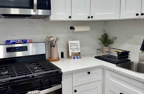 City Heights Apartment | Studio 37- Modern Detached Studio in Central San Diego w/free on-site parking!