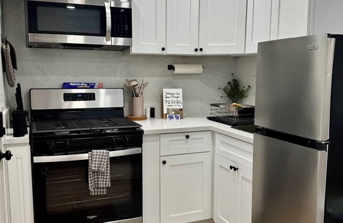 City Heights Apartment | Studio 37- Modern Detached Studio in Central San Diego w/free on-site parking!
